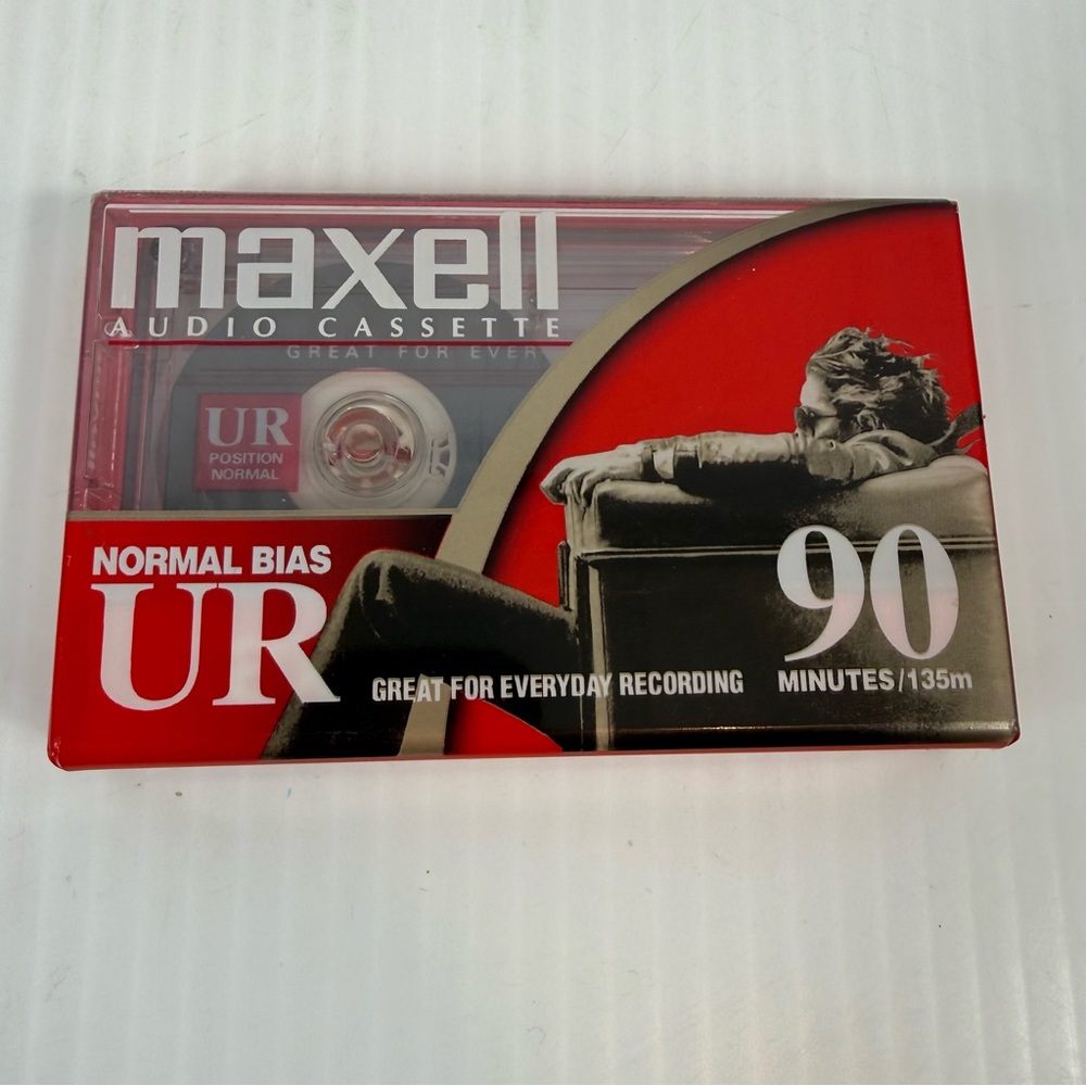 Maxell Blank Audio Cassette Tape 90 Minutes Normal Bias UR Recording New Sealed